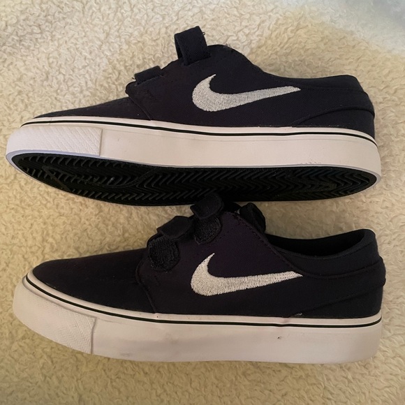 Nike SB Stefan Janoski Navy Shoes Boys Size 11 - Picture 6 of 6